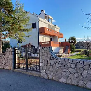 Appartamento Family Tomy, Punat