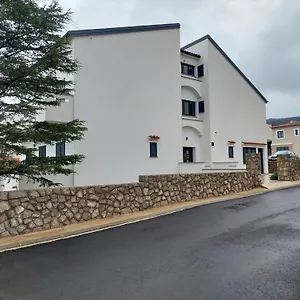 Appartamento Cukar, Punat